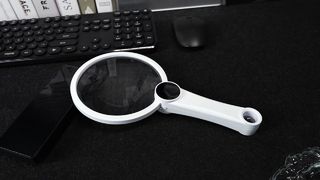 HD Digital LED Magnifying Glass for Reading and Repair
